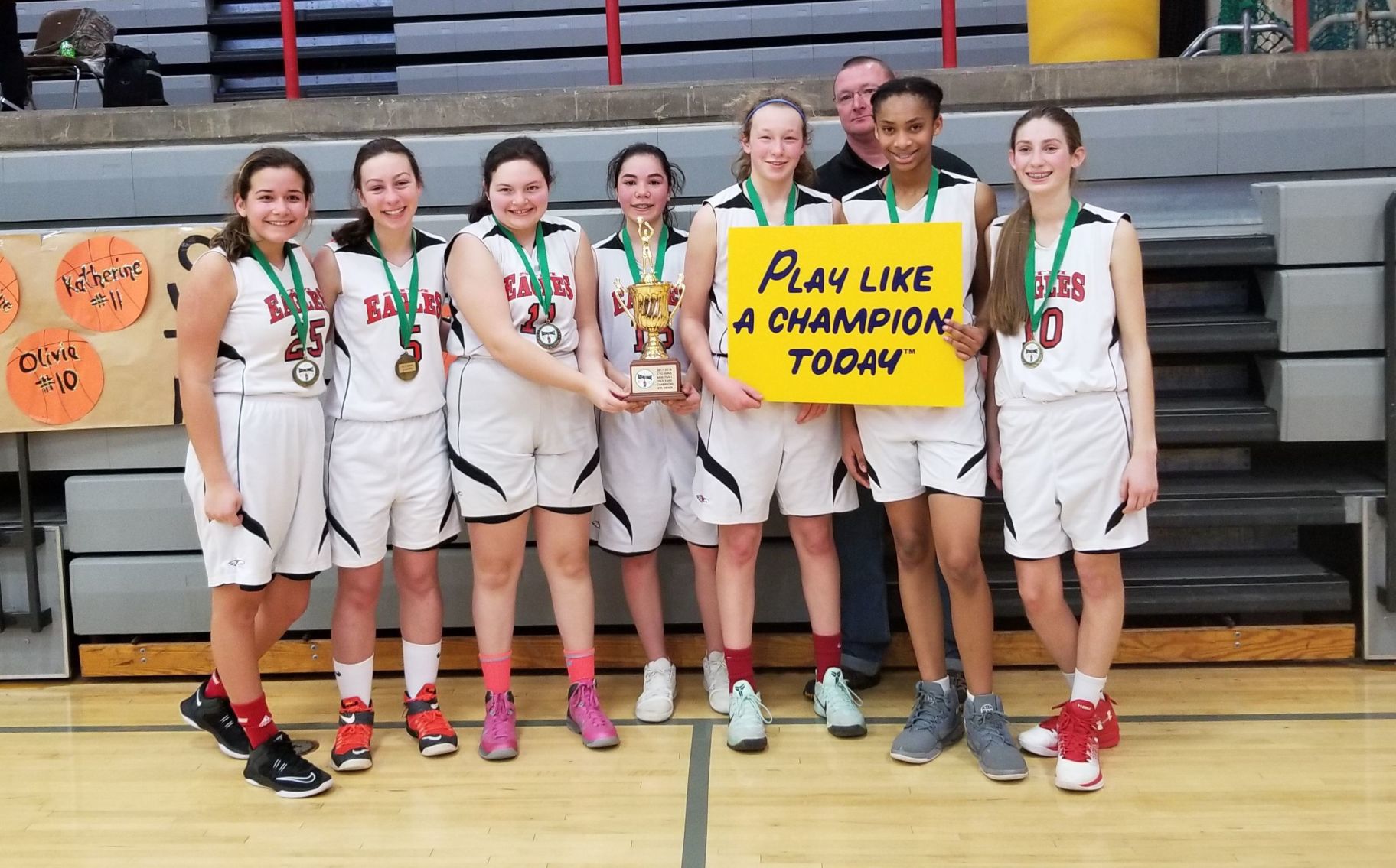 St. Thomas More captures CYO 8th grade championship